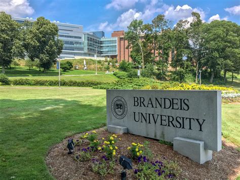 Brandeis university massachusetts - Brandeis University is located just nine miles west of Boston, minutes from both Interstate 95 and the Massachusetts Turnpike (Interstate 90). Boston's Logan International Airport is a 30-minute drive from campus. All visitors should park in the Theater Lot behind the Shapiro Admissions Center. To ...